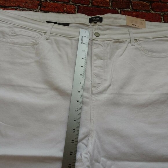 NWT NYDJ Skinny Capri Plus Jean Denim White Lift Tuck Technology Stretch 28W - Picture 11 of 12